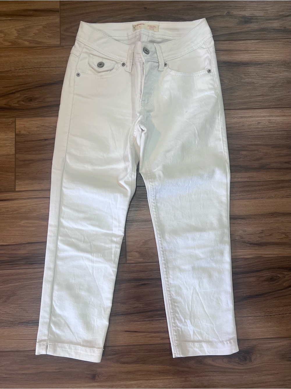 Women’s White Slim Straight Jeans - Classic Clean Finish